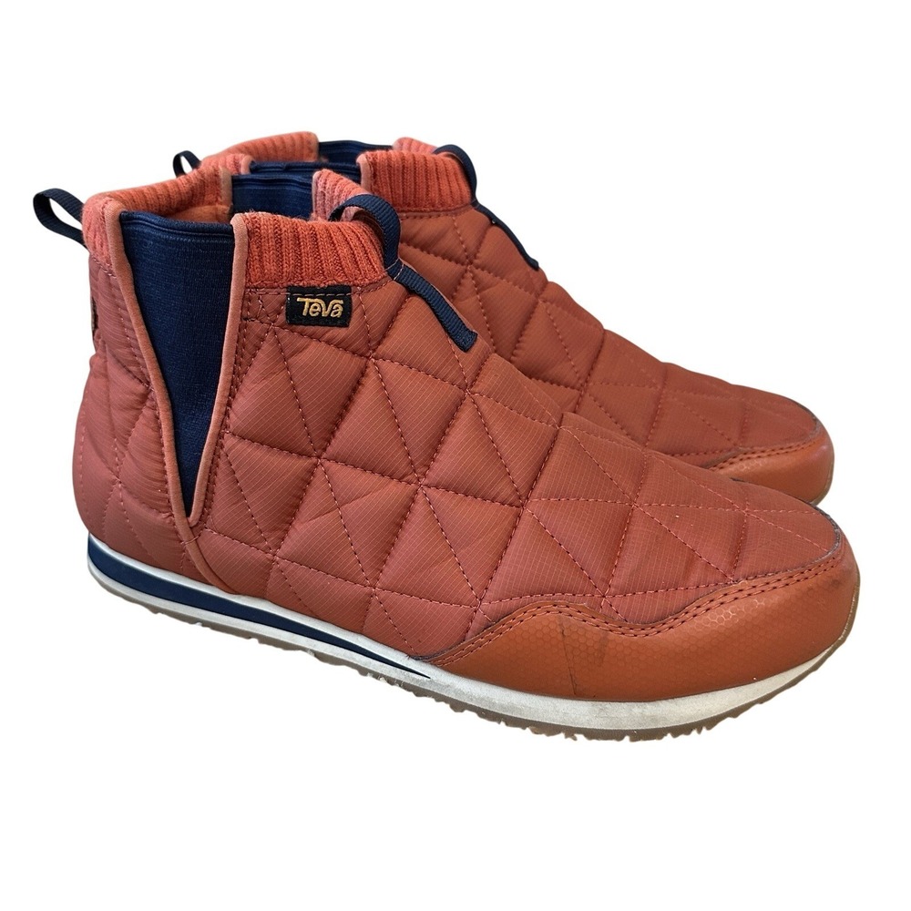Teva‎ Ember Mid Boot Women's Size 11 Orange Quilted Waterproof Slipper Outdoor